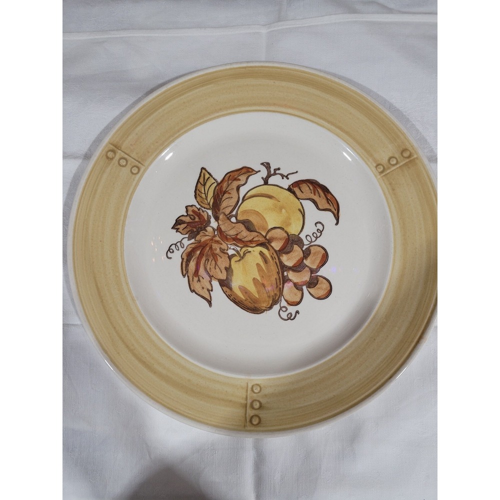Metlox - Poppytrail - Vernon Golden Fruit Dinner Plate 354823